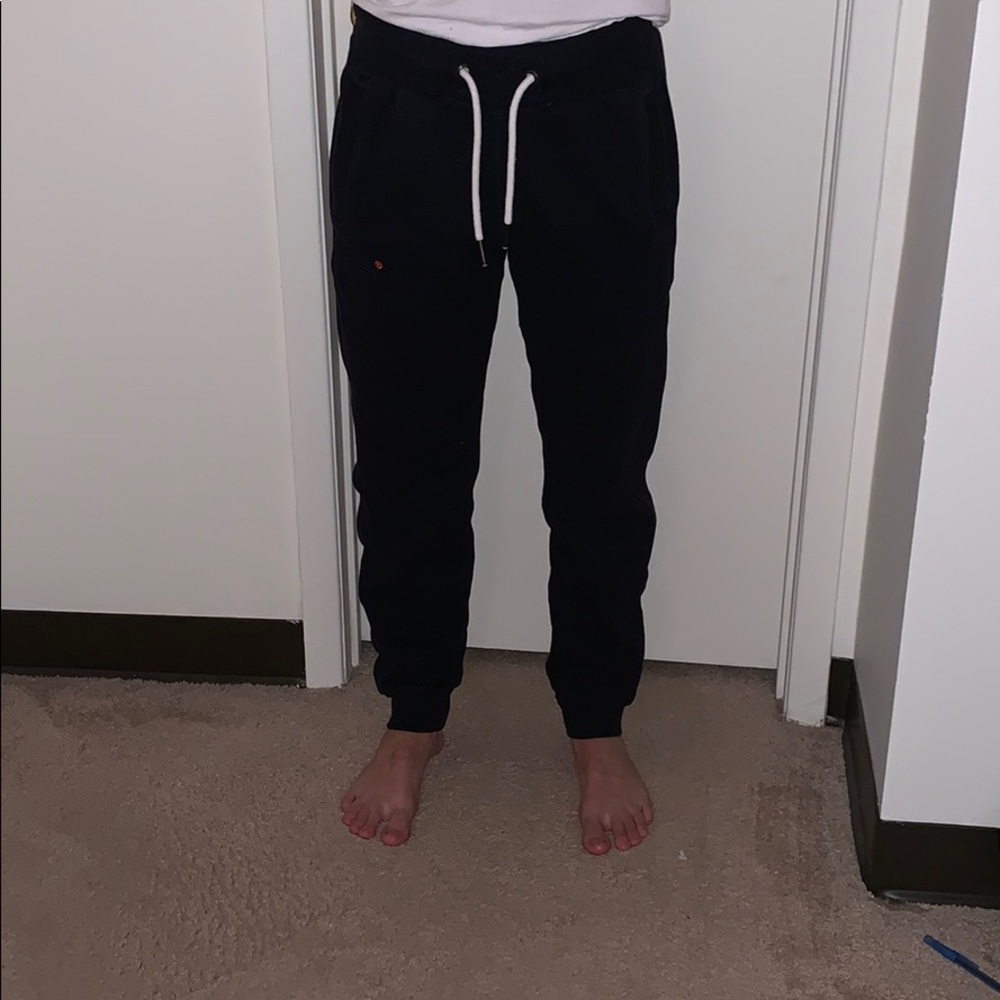 Men’s black sweatpants